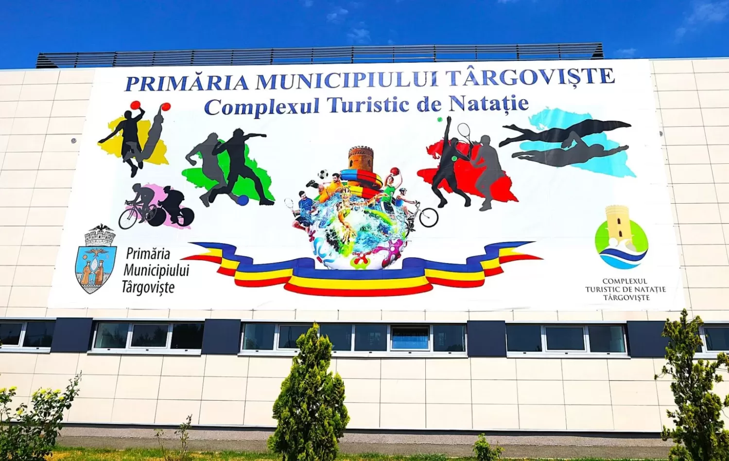 Bazinul olimpic din Târgoviște își redeschide porțile după repararea acoperișului distrus de furtună