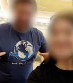 CRIMĂ din GELOZIE în Iaşi: Tânăr antreprenor atacat cu cuţitul de fosta soţie în faţa copilului de 3 ani!