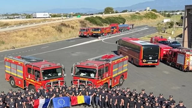EROII ROMÂNI ZBOARĂ ÎN AJUTORUL EUROPEI! 40 de pompieri luptă cu INFERNUL din Franța