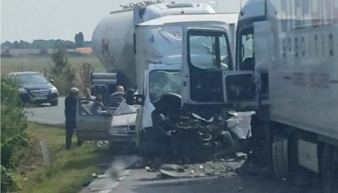 DRAMA pe drumurile din Dâmbovița: Tânăr de 22 de ani UCIS într-o coliziune cu trei vehicule! Ce s-a întâmplat?