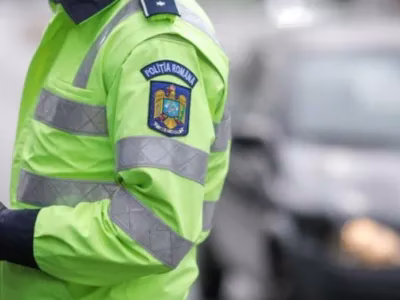 INCREDIBIL: Copil de 13 ani și adolescent de 16 ani PRINȘI de poliție cu motociclete ILEGALE pe drumurile publice!