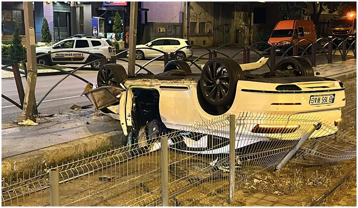 Tânăr de 20 de Ani, Răsturnat cu Mașina după un Accident în București