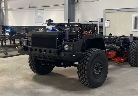 România pregătește la Moreni „VLAH” – blindatul 4×4 care promite să rescrie regulile industriei militare