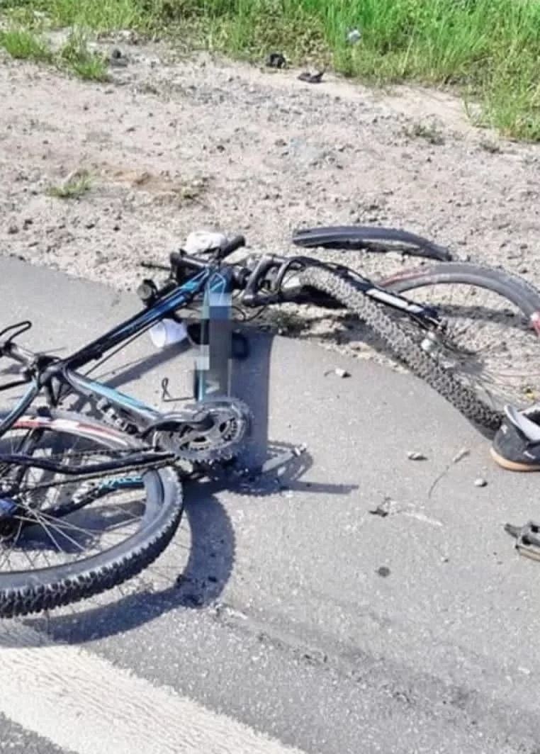 Tragedie cumplită: Un copil de 6 ani pe bicicleta, lovit mortal de o mașină.