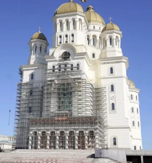 ⛪✨ MOMENT ISTORIC în România! Duminică, 26 octombrie – Sfințirea CATEDRALEI NAȚIONALE! 🙏 Cei doi Patriarhi vor oficia ceremonia GRANDIOASĂ! 🔔 Mii de credincioși așteptați! 📿💫