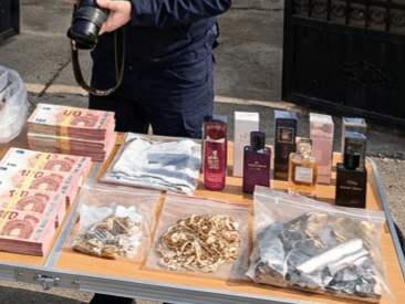 Descinderi în forță: Comoară din contrabandă și mii de țigări confiscate în Dâmbovița!