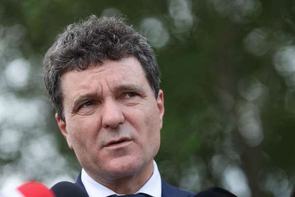 Benzină și motorină în România: Anunțul oficial al lui Nicușor Dan după criza din Strâmtoarea Ormuz!