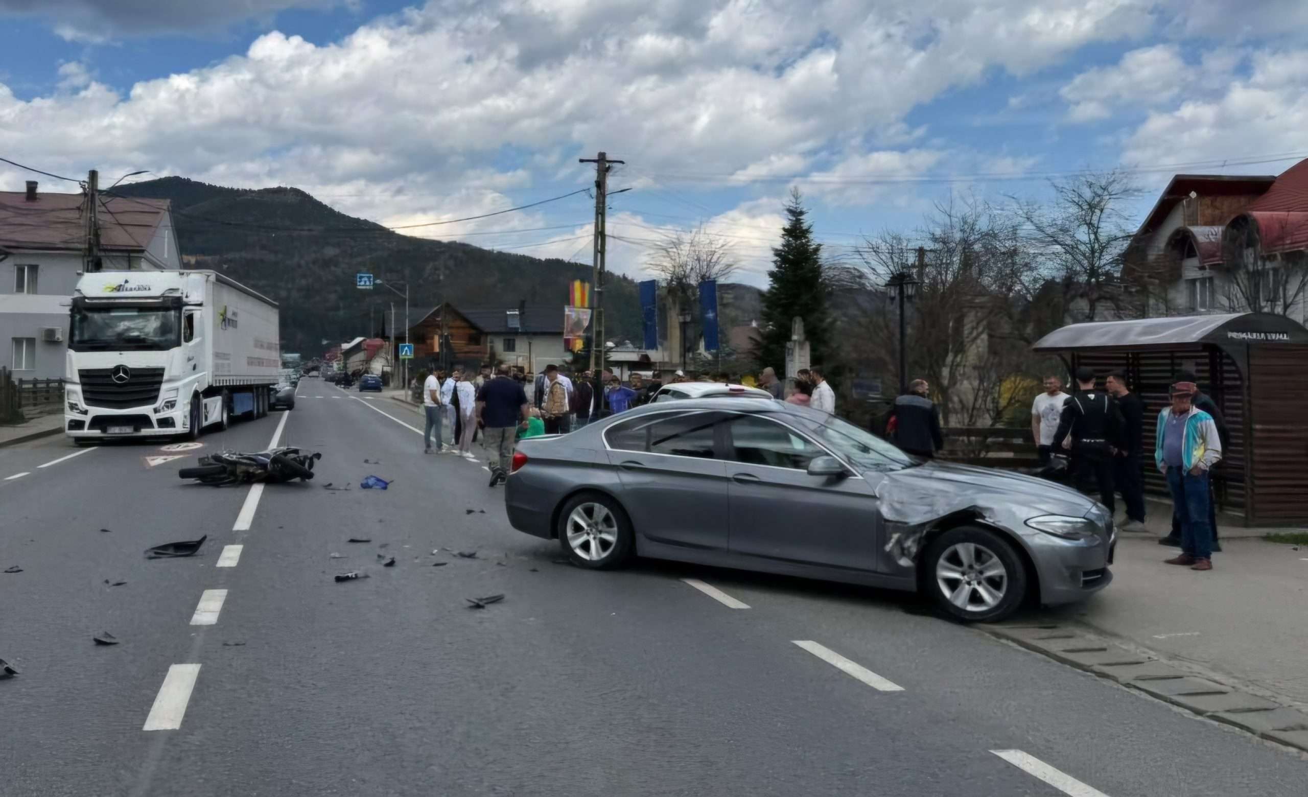 Tragedie pe DN17: Alexandru, un motociclist de doar 17 ani, și-a pierdut viața într-un BMW