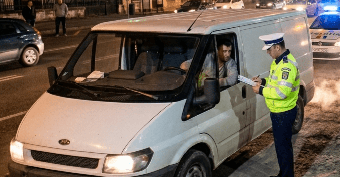 Razie de proporții în Dâmbovița: Sute de amenzi și permise reținute în prima zi de vacanță!