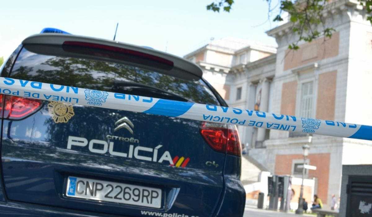 Atac armat în Spania: Doi morți și patru răniți după ce un bărbat și-a împușcat părinții!