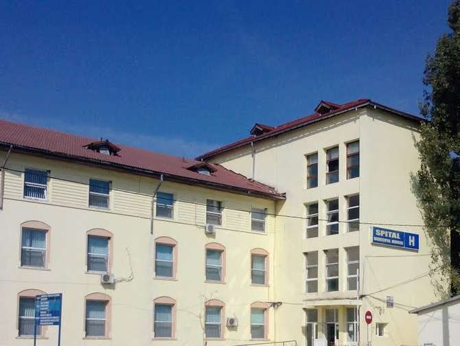 Cutremur în sistemul medical din Dâmbovița: Medic șef din Spitalul Moreni, REȚINUT pentru mită