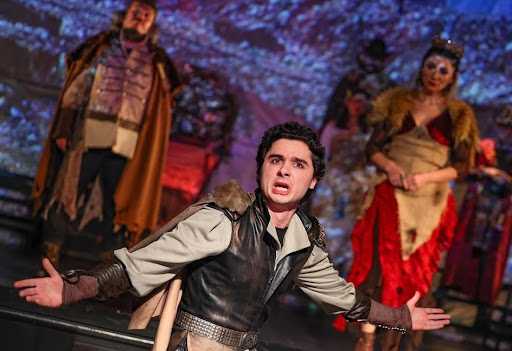 Festivalul BABEL transformă Târgoviștea: Teatrul din Turcia aduce o reinterpretare din Hamlet!
