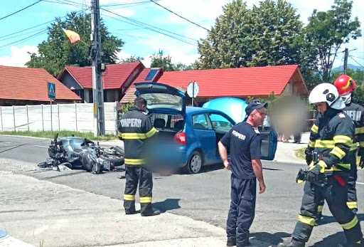 Accident grav în Gorj: Motociclist polonez preluat de elicopterul SMURD după un impact violent