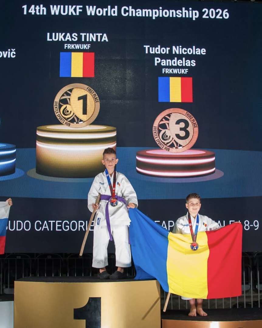 Performanță uriașă pentru Târgoviște! Lukas Țintă este noul campion mondial la Kobudo!