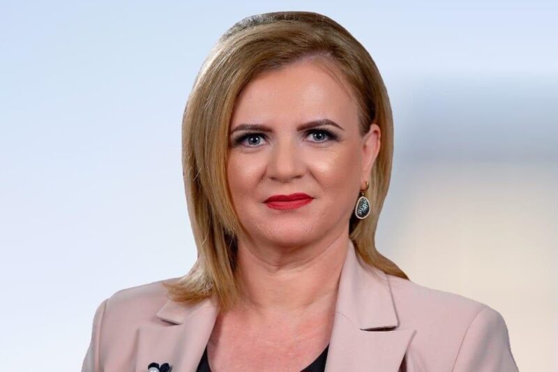 Mesaj special al Claudiei Gilia la început de an universitar la „Valahia”!